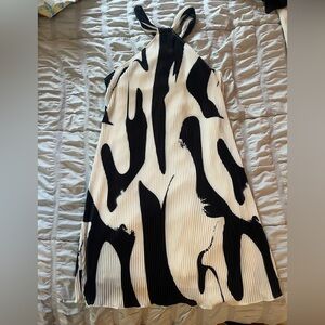 SHEIN White and black mini dress